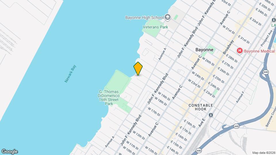 171 W 19th St Mapa y Detalles de la Ubicación