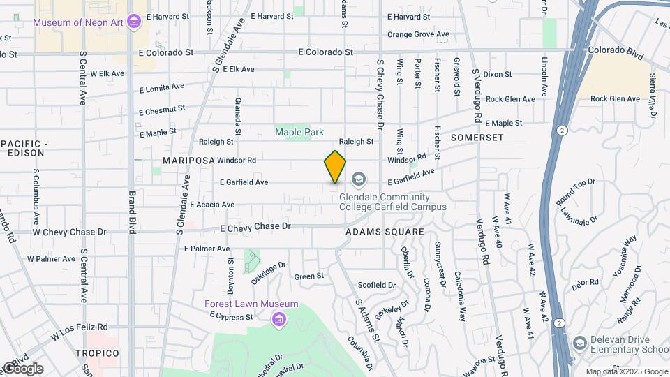 1016 E Garfield Ave-Unit -1016 Unit B ACTIVE Map and Location Details