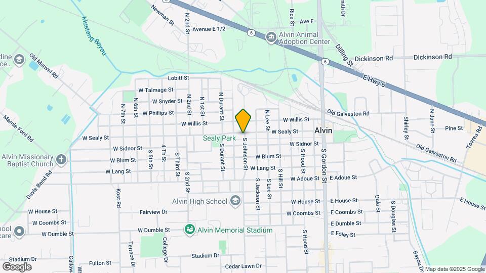 104 S Johnson St Map and Location Details