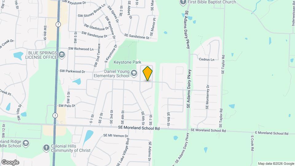 716 SE Shamrock Ln Map and Location Details