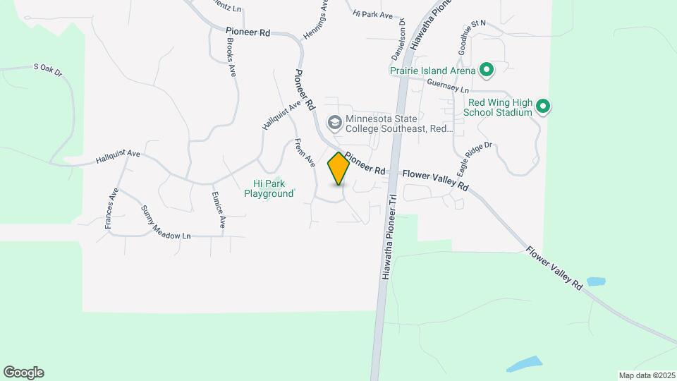 Pleasant Ridge Apts Apartments and Nearby Red Wing Apartments For Rent Red Wing, MN