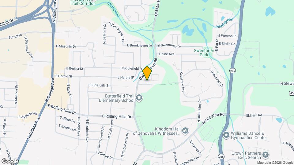 2082 E Farr Ln Map and Location Details