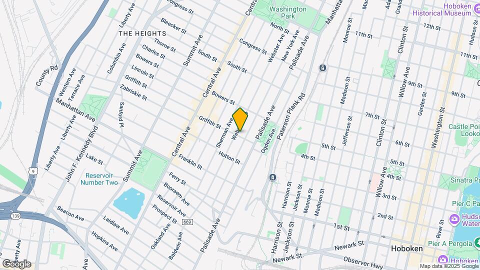 176 Webster Ave Map and Location Details