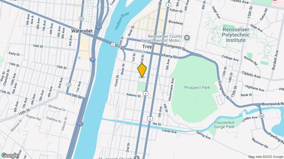 204 Washington St Map and Location Details