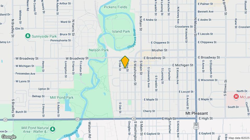 214 S Pine St Map and Location Details