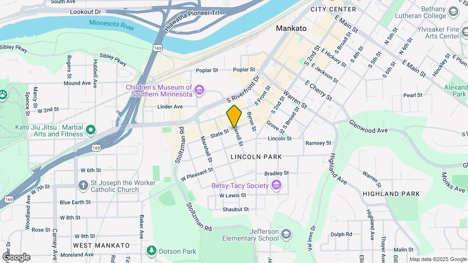 204 Carroll St Map and Location Details