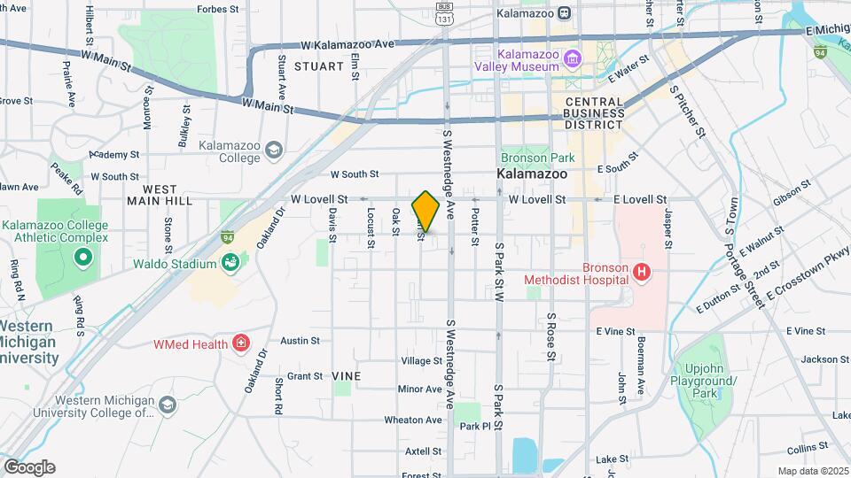 527 W Cedar St Map and Location Details