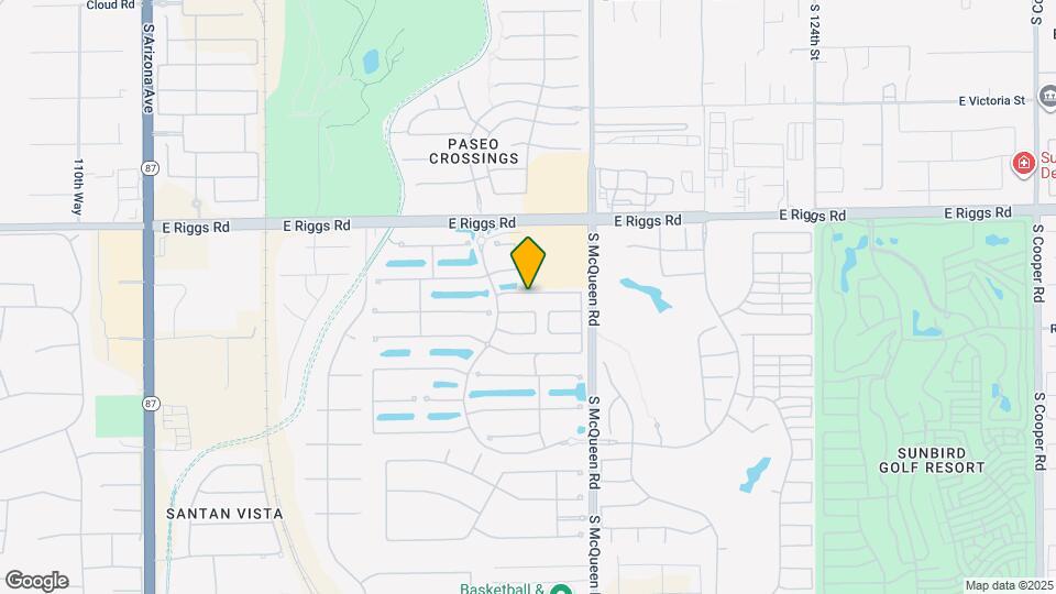 885 E Cherry Hills Dr Map and Location Details