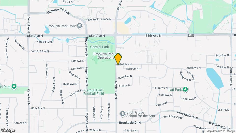 8232 Noble Ave N Mapa y Detalles de la Ubicación