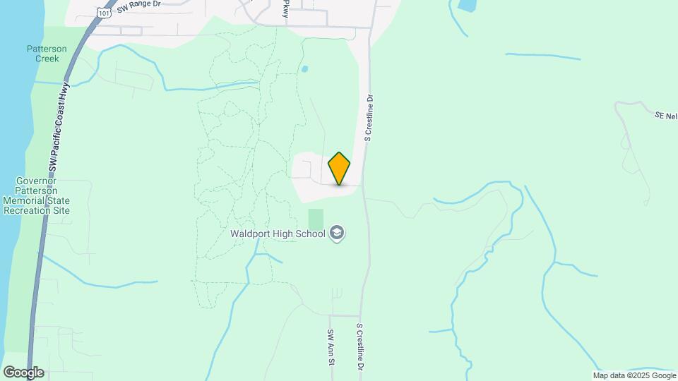 525 SW Green Dr Map and Location Details