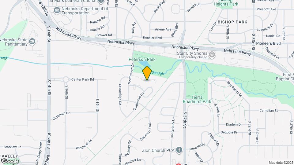 2215 Southwood Pl Mapa y Detalles de la Ubicación