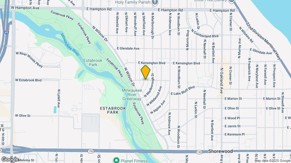 4338 N Sheffield Ave Map and Location Details