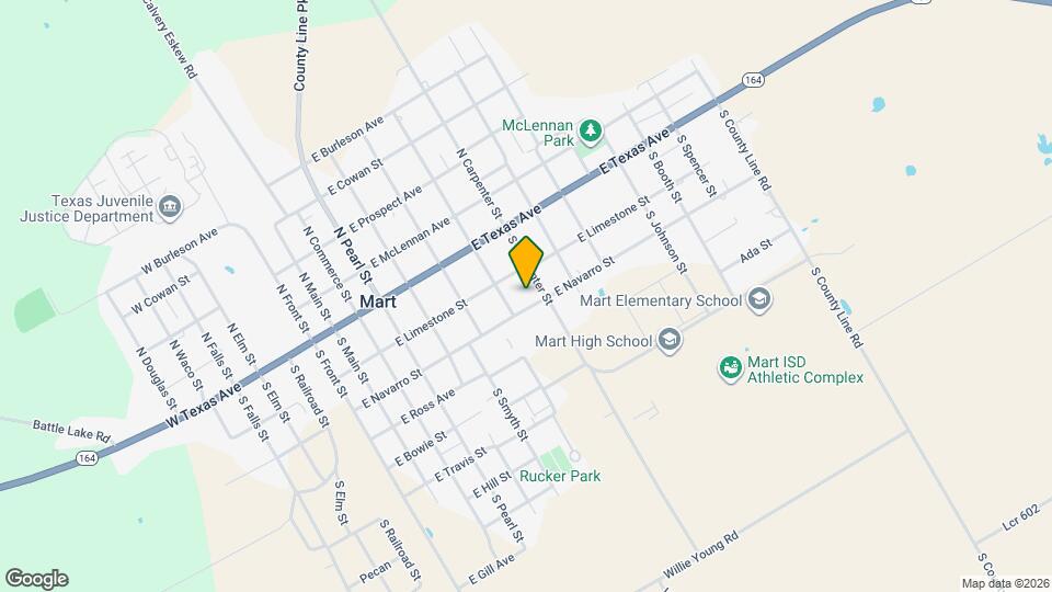 811 E Navarro St Map and Location Details