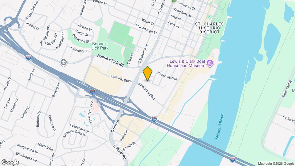 317 Thomas Ave Map and Location Details