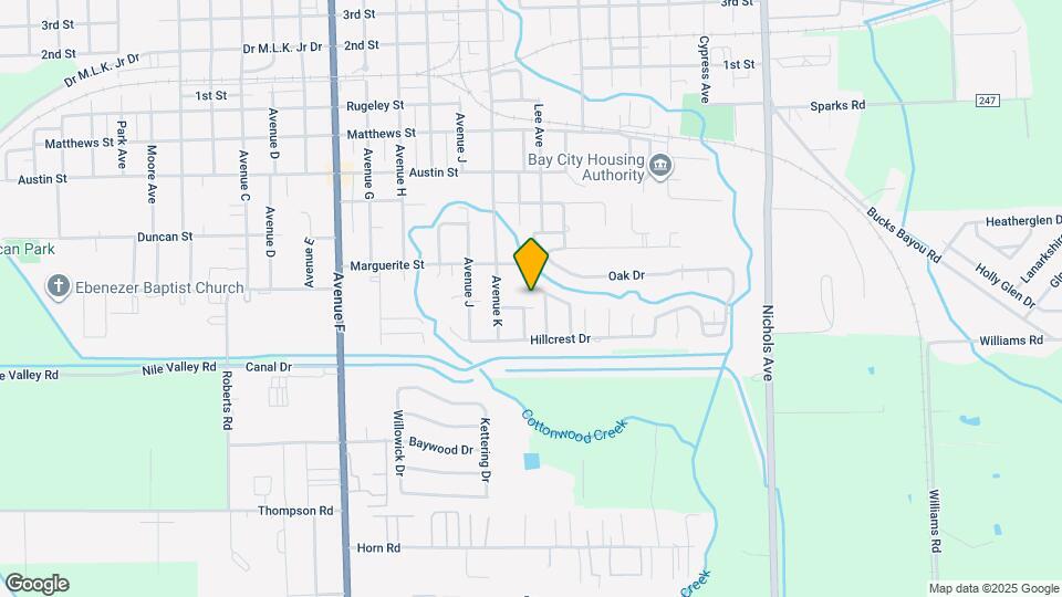 2305 Linwood Ln Map and Location Details