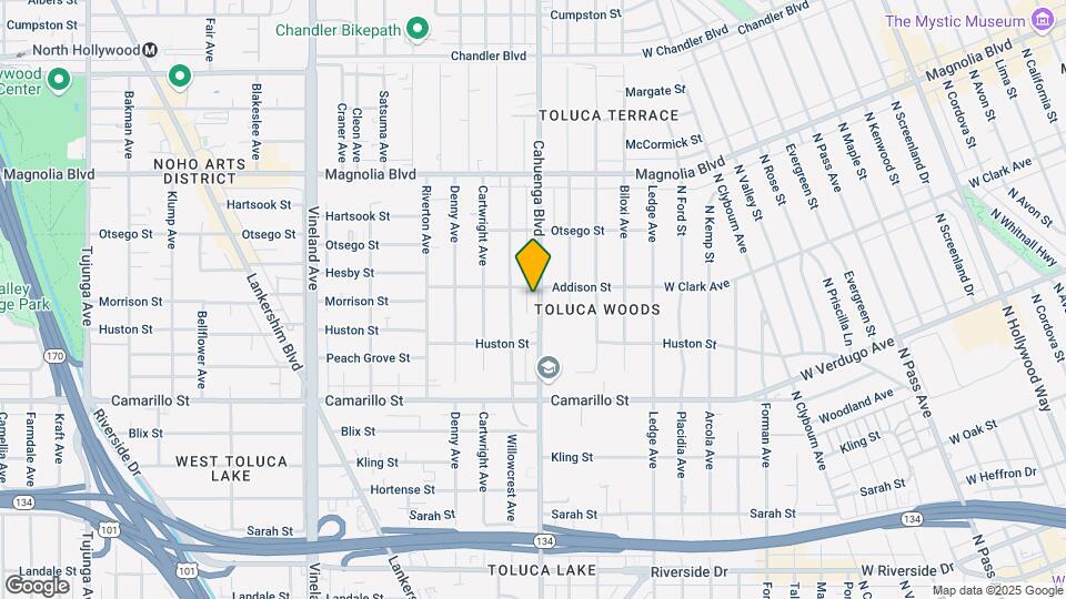 4949 Cahuenga Blvd Mapa y Detalles de la Ubicación