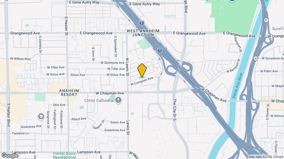 3901 W Compton Ave Map and Location Details