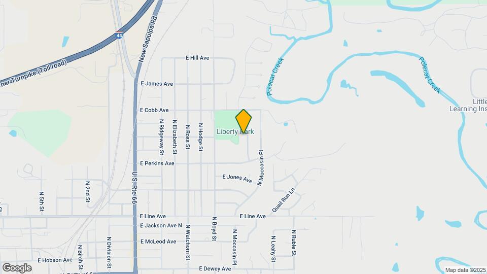 744 N Moccasin St Map and Location Details