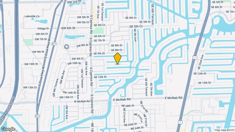 300 SE 10th St Mapa y Detalles de la Ubicación