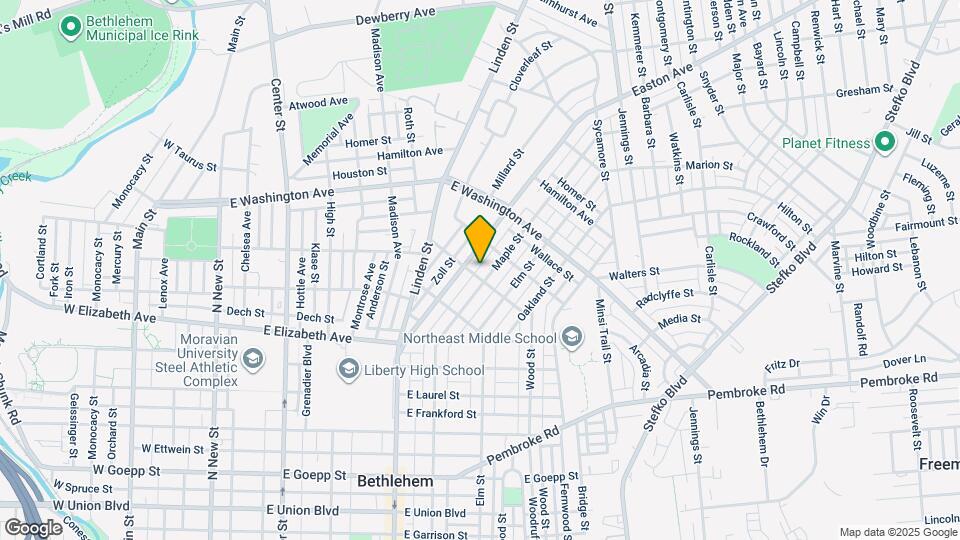 413 Woodlawn Ave Map and Location Details