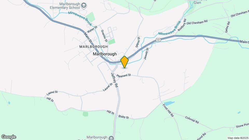 8 Woodland Ct Map and Location Details