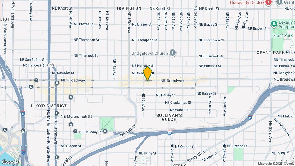 1724 NE Broadway Mapa y Detalles de la Ubicación
