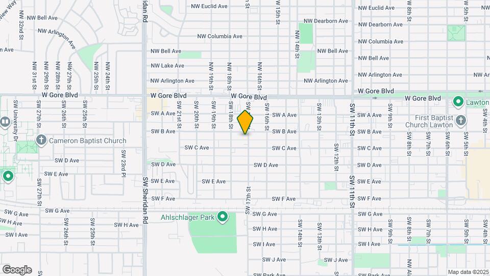 205 SW 17th St Map and Location Details