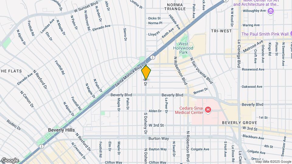 135 N Doheny Dr Map and Location Details
