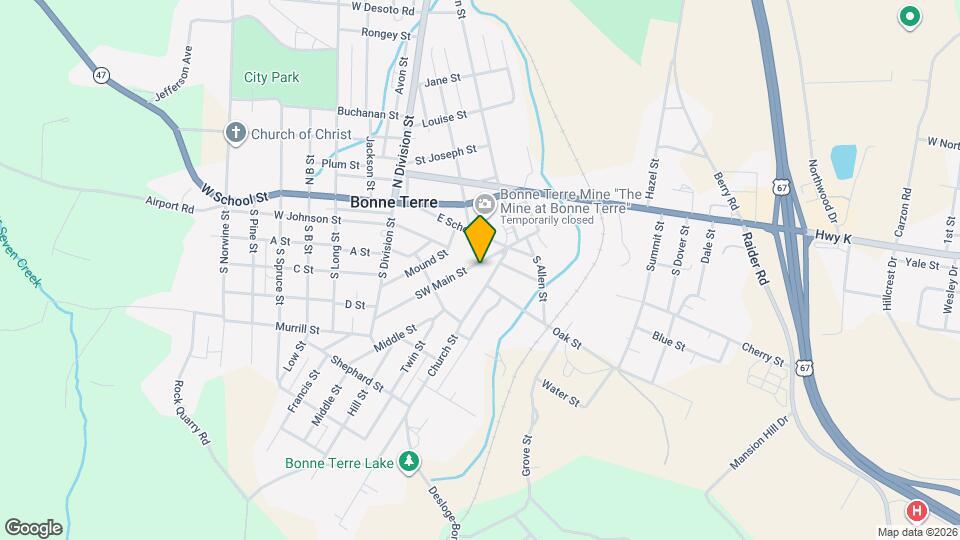 22 SW Main St Map and Location Details