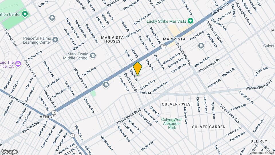 3854 Moore St Map and Location Details