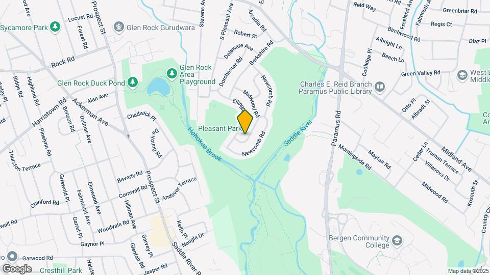 726 Midwood Rd Map and Location Details