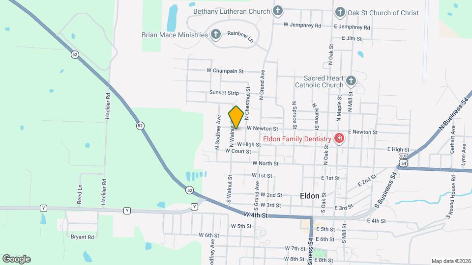 210 N Walnut St Map and Location Details