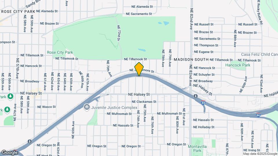 7408 NE Broadway St Mapa y Detalles de la Ubicación