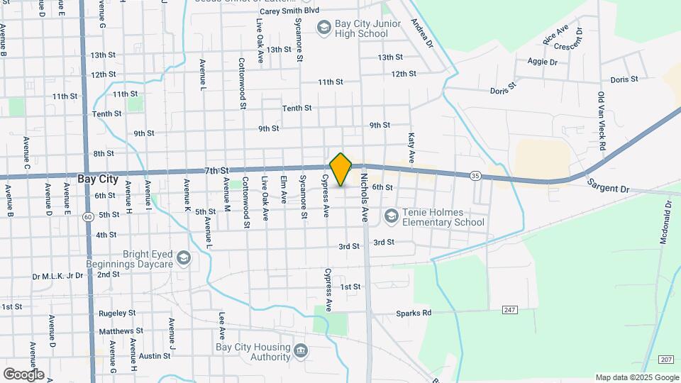 2200 Peach Ave Map and Location Details