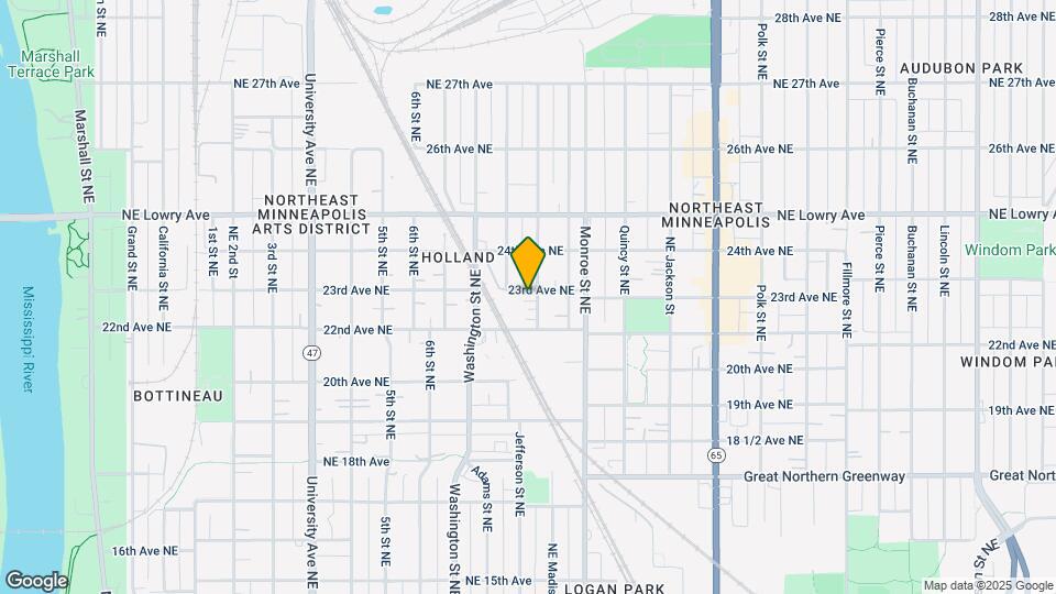 2228 NE Madison St Mapa y Detalles de la Ubicación