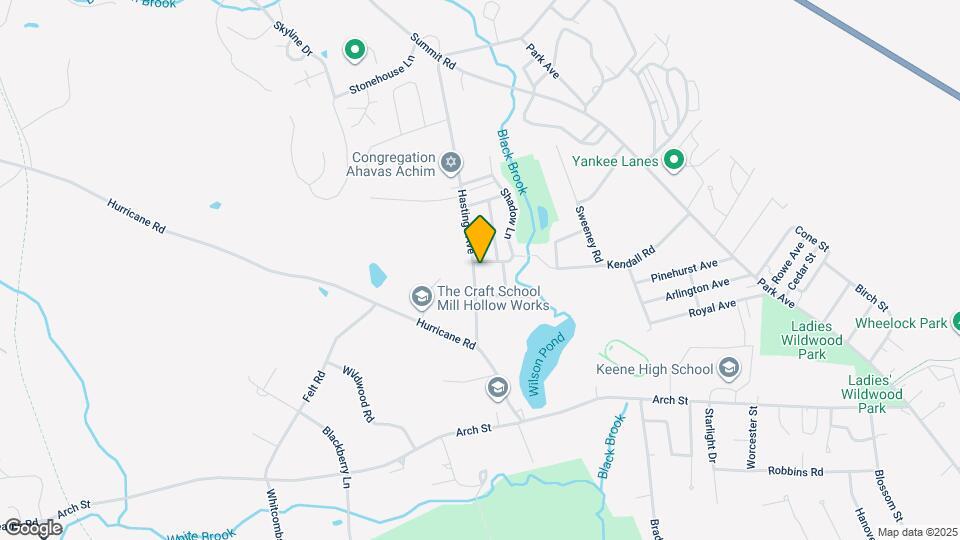 35 Hastings Ave Map and Location Details