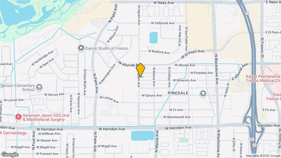 484 W Minarets Ave Map and Location Details