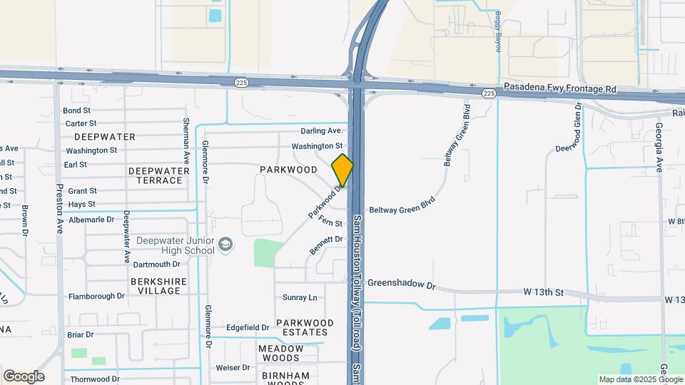 317 Parkwood Dr Map and Location Details
