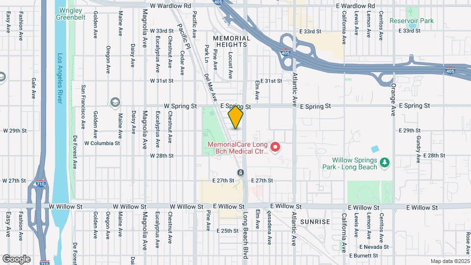 210 E 29th St Map and Location Details