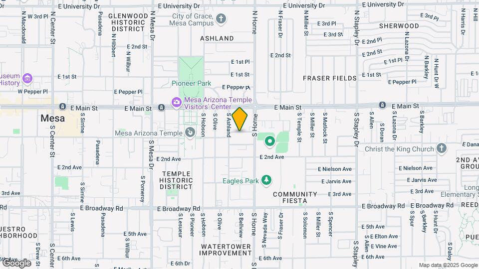 743 E 1st Ave Mapa y Detalles de la Ubicación