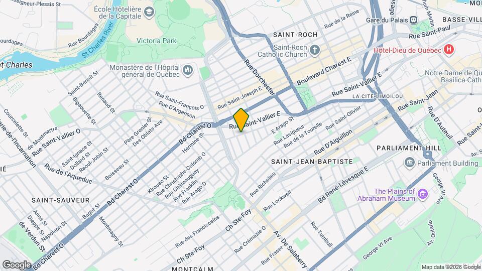 131-171 Christophe-Colomb Rue E Map and Location Details