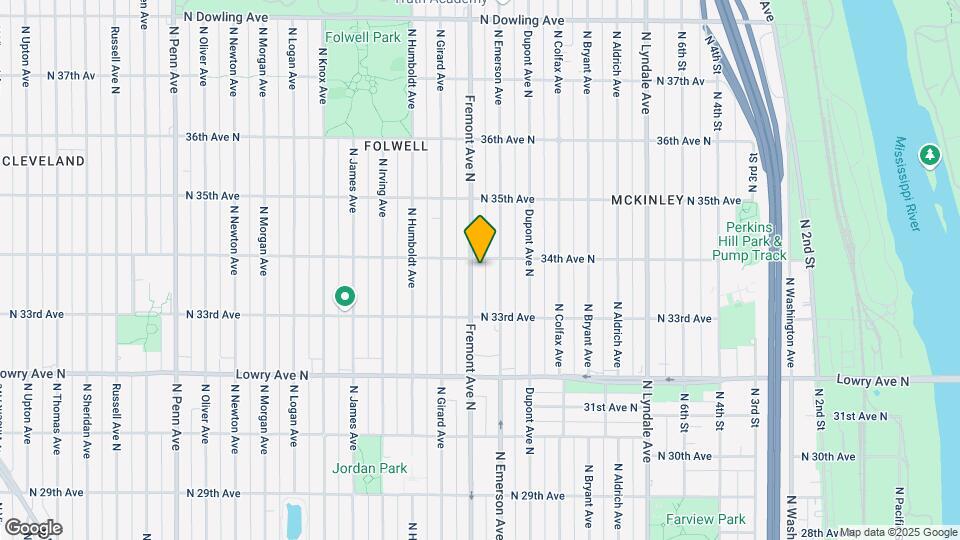 3342 Fremont Ave N Map and Location Details