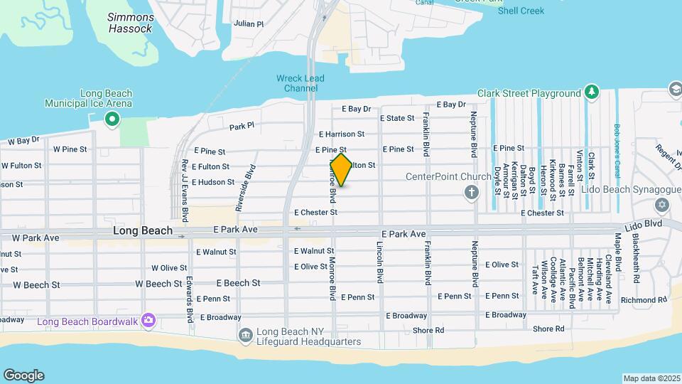 313 E Market St Map and Location Details