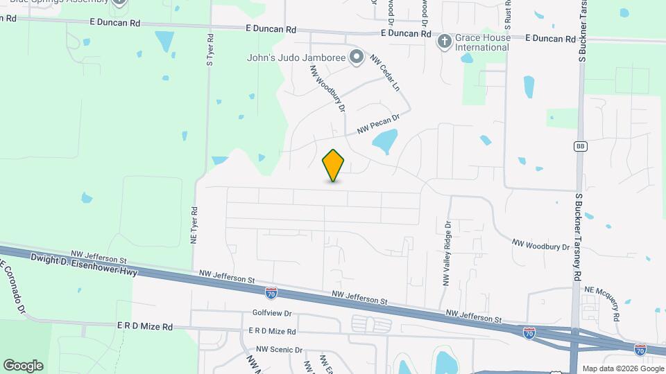 1208 NW Hilltop Ln Mapa y Detalles de la Ubicación