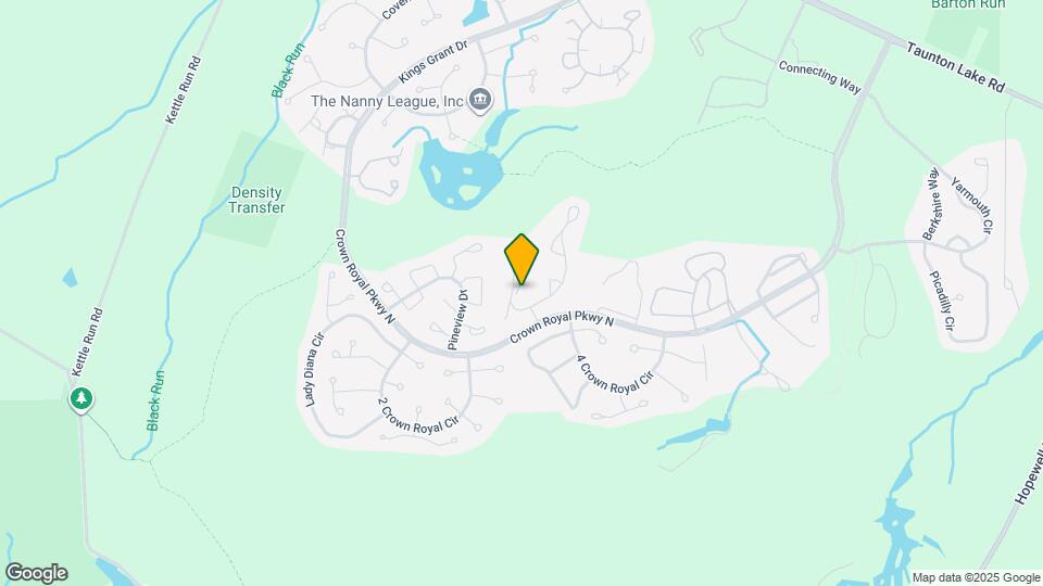 90-95 5 Crown Royal Cir Map and Location Details