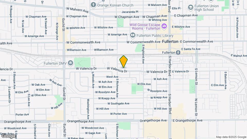 449-455 W Valencia Dr Map and Location Details